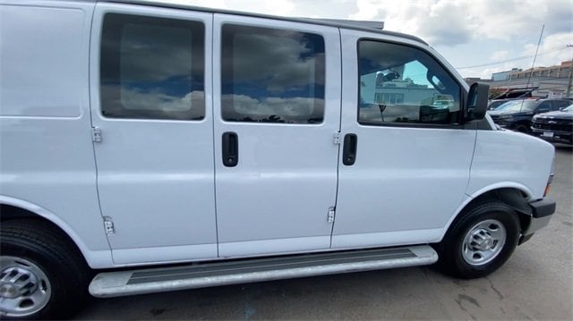 Used 2022 Chevrolet Express Cargo Work Van with VIN 1GCWGAFP4N1146385 for sale in New Rochelle, NY