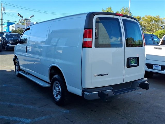 2023 Chevrolet Express Cargo 2500 Van photo 4