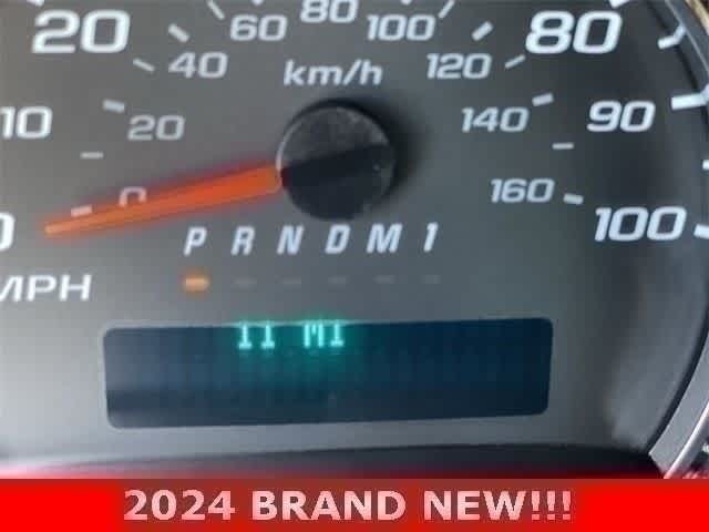 2024 Chevrolet Express Cargo Work Van - Photo 12