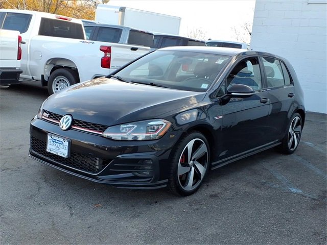 2020 Volkswagen Golf GTI SE Autobahn photo 2