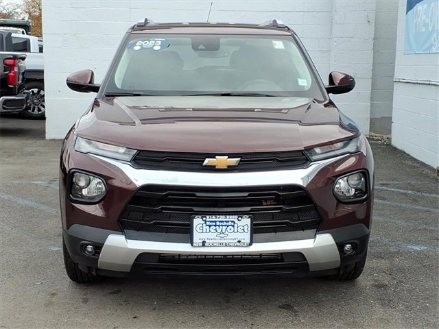 2023 Chevrolet Trailblazer LT photo 2
