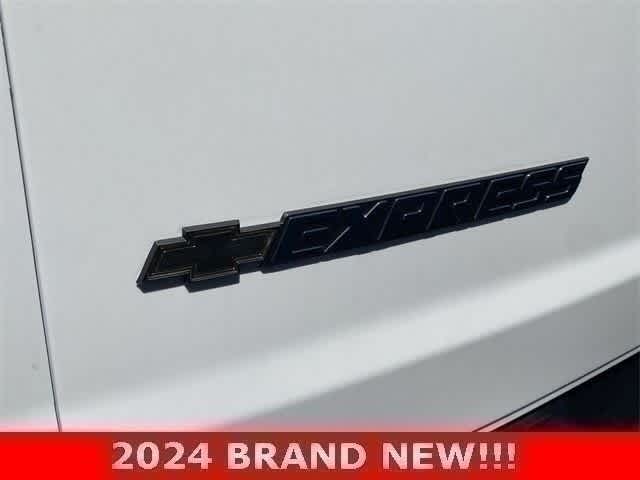 2024 Chevrolet Express Cargo Work Van - Photo 28