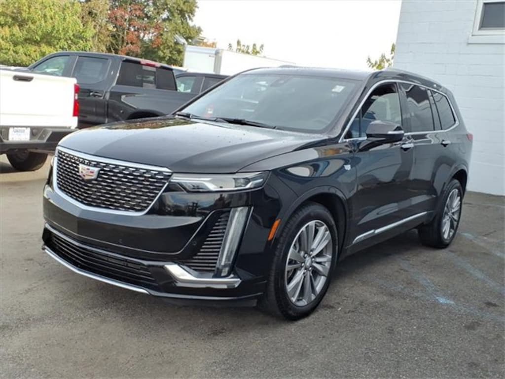 Used 2025 CADILLAC XT6 Premium Luxury SUV