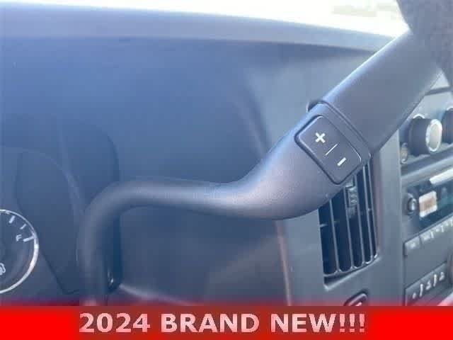 2024 Chevrolet Express Cargo Work Van - Photo 15