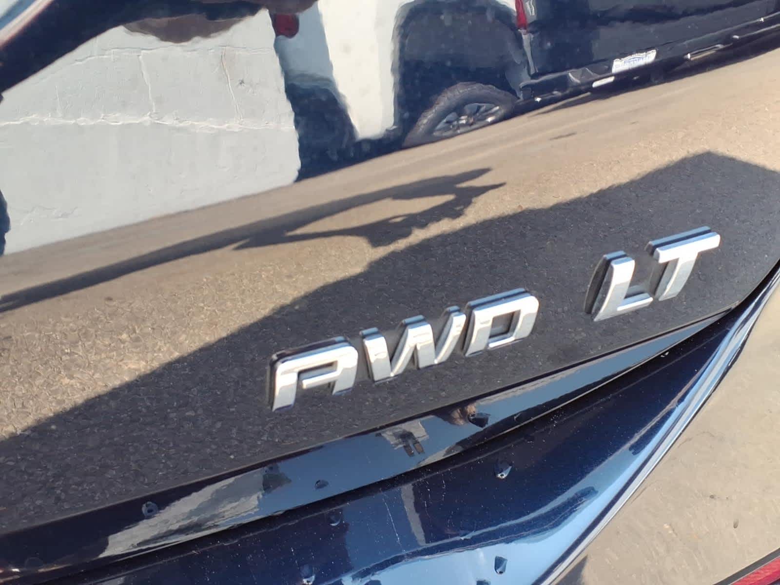 2021 Chevrolet Equinox LT - Photo 19