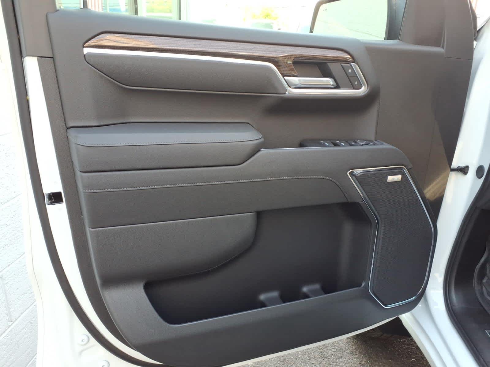 2026 Chevrolet Silverado 1500 LT Trail Boss - Photo 9