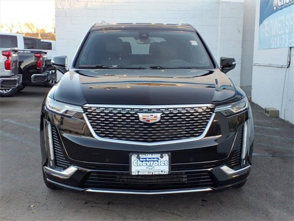 Used 2025 CADILLAC XT6 Premium Luxury SUV