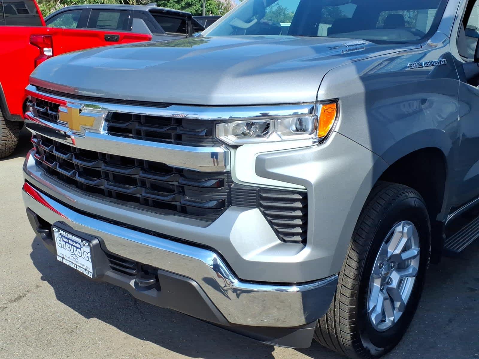 2024 Chevrolet Silverado 1500 LT - Photo 7