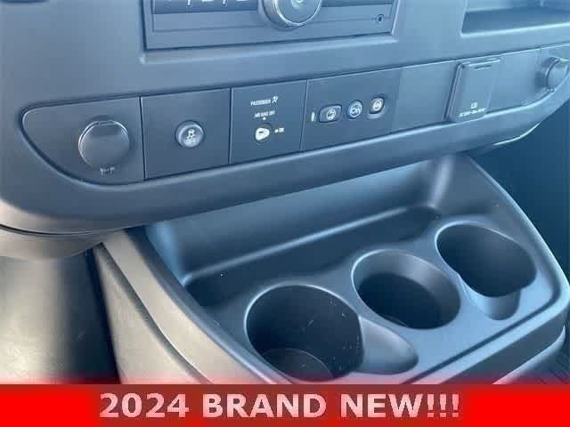 2024 Chevrolet Express Cargo Work Van - Photo 16