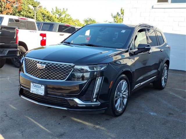 2023 Cadillac XT6 Premium Luxury photo 3