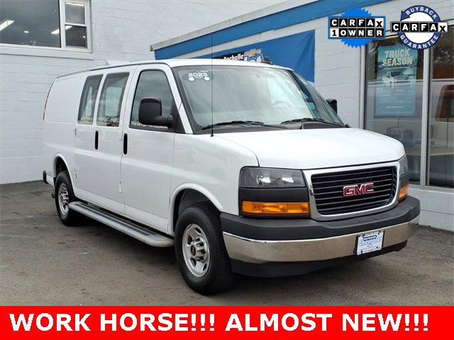2023 GMC Savana Cargo Work Van's photo
