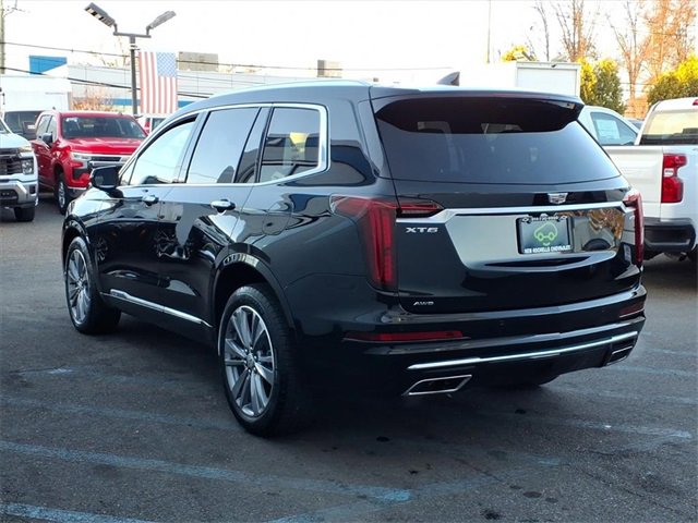 2025 Cadillac XT6 Premium Luxury photo 4