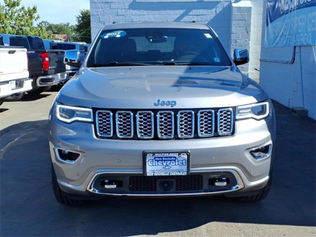 Used 2017 Jeep Grand Cherokee Overland 4x4 SUV