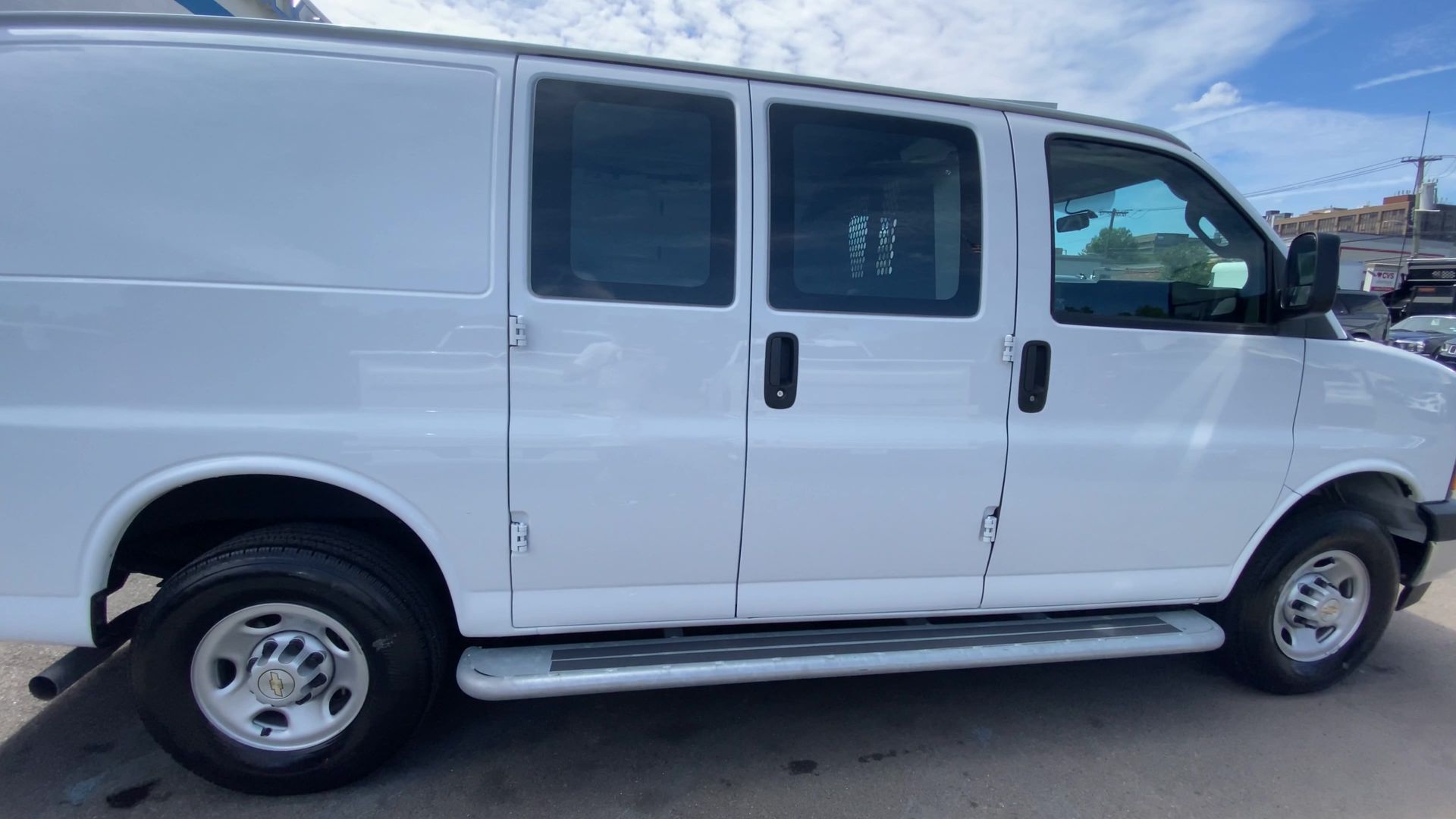 2024 Chevrolet Express Cargo 2500 Van photo 2