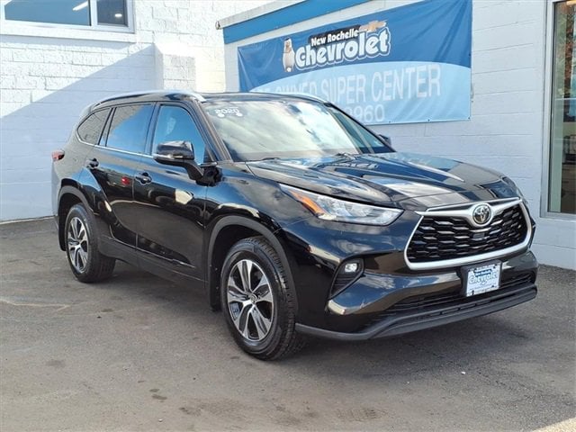 2020 Toyota Highlander XLE's photo