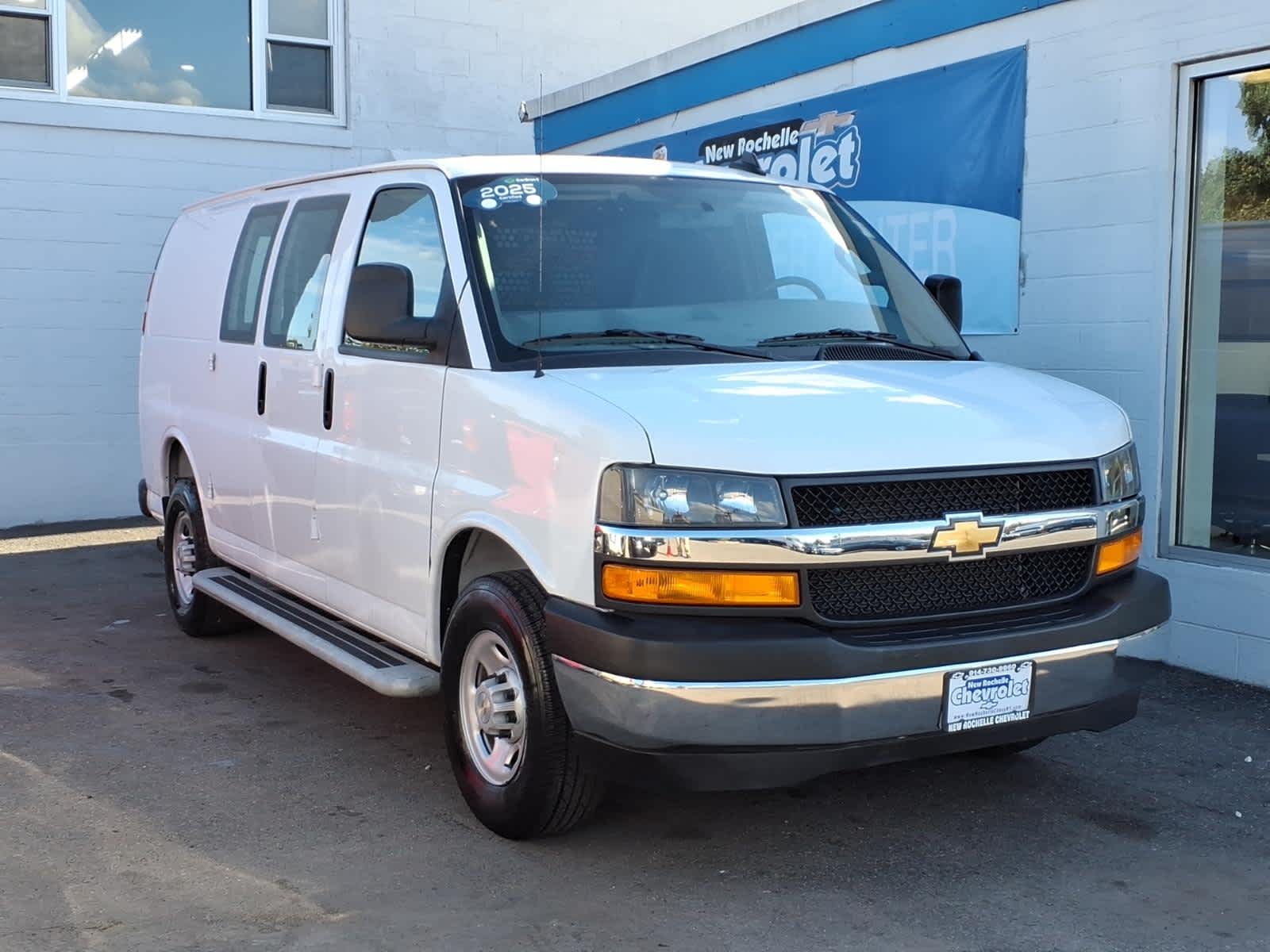 2025 Chevrolet Express Cargo