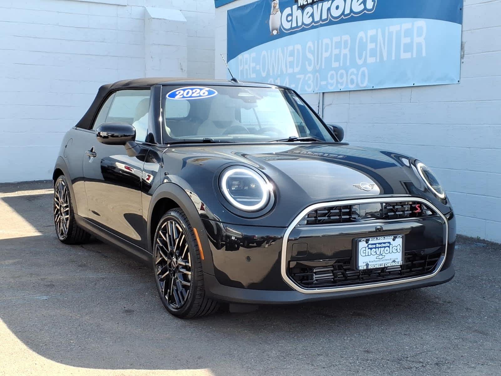 2026 MINI Convertible Cooper S's photo