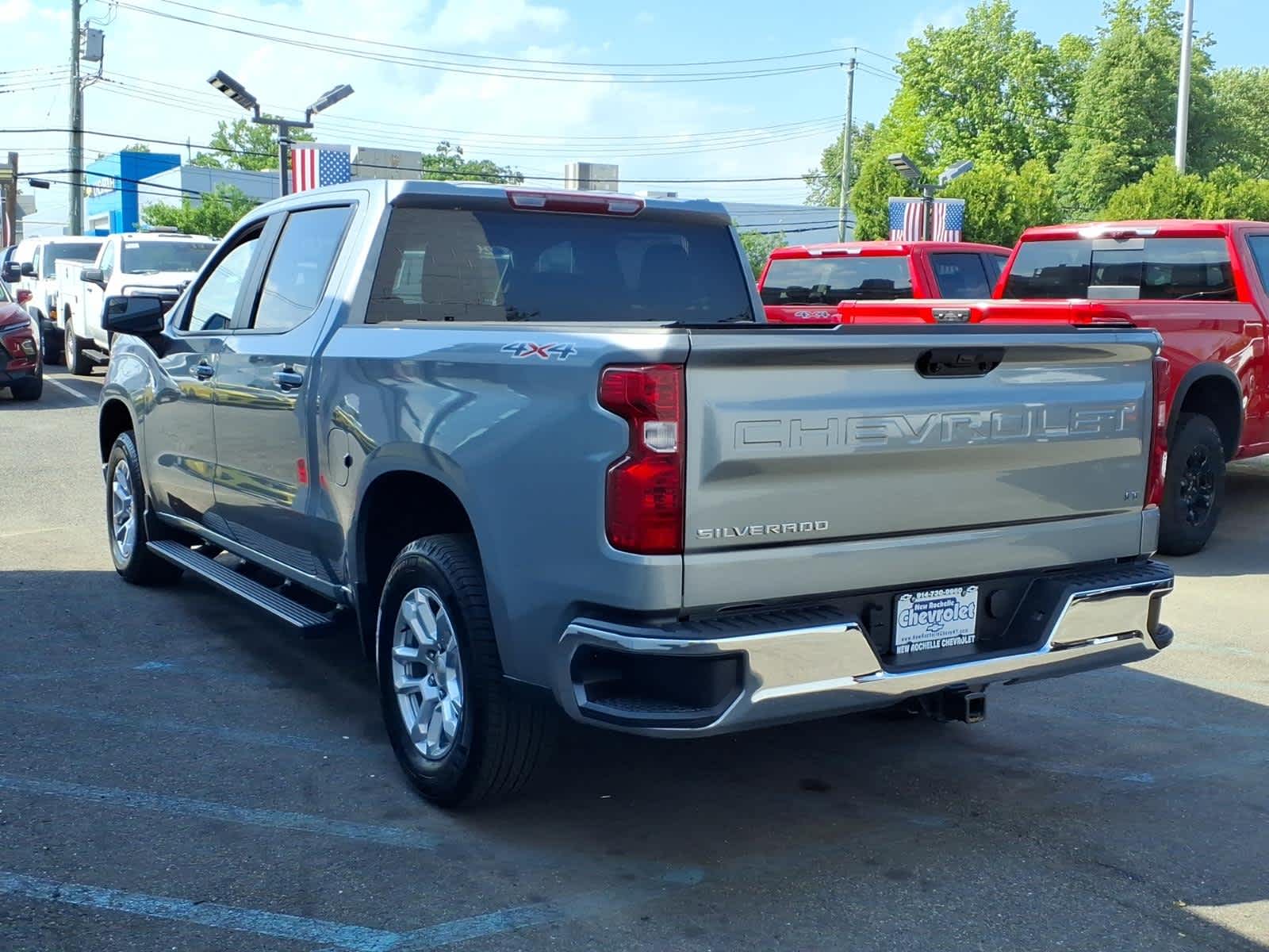 2024 Chevrolet Silverado 1500 LT - Photo 4