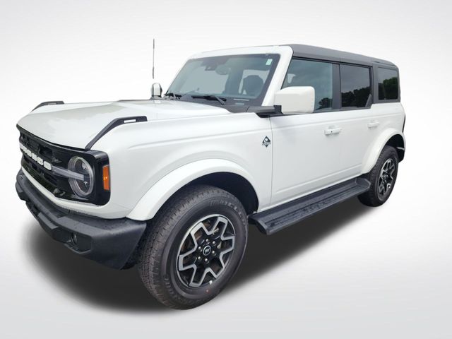 2025 Ford Bronco Outer Banks 4x4's photo