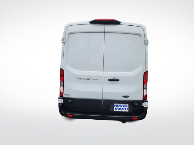 2025 Ford Transit Cargo Van photo 4