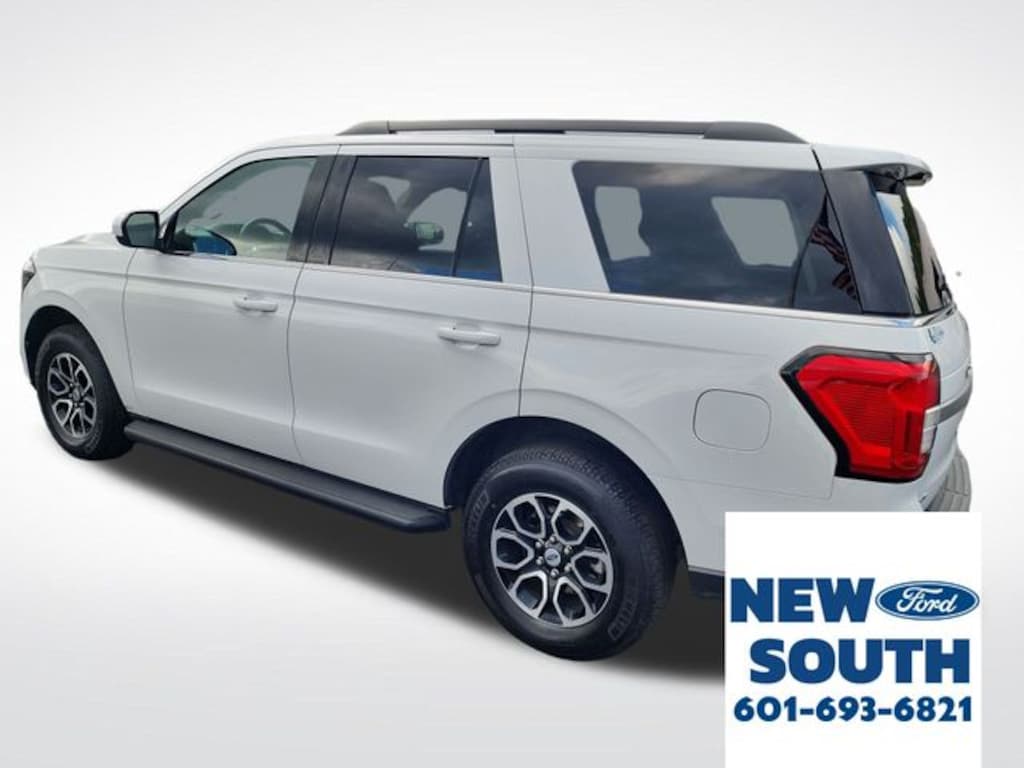 Used 2024 Ford Expedition XLT SUV