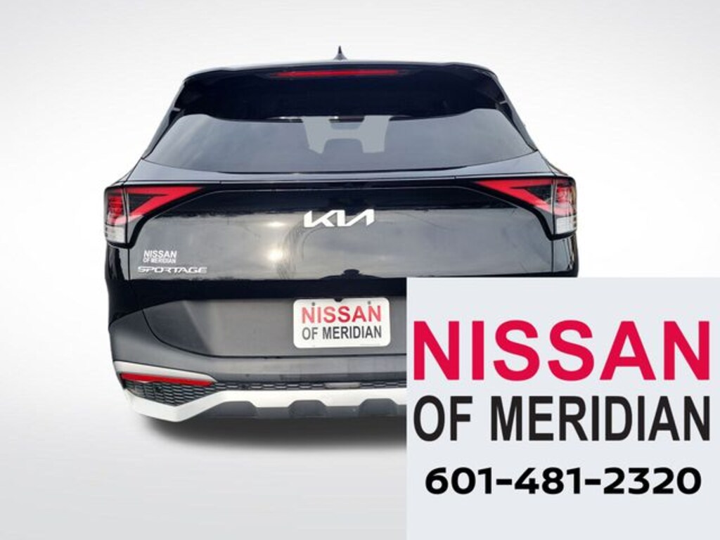 Used 2023 Kia Sportage EX SUV
