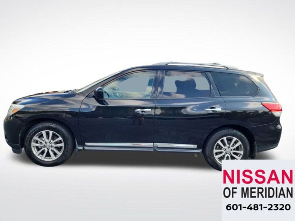 Used 2015 Nissan Pathfinder SL SUV