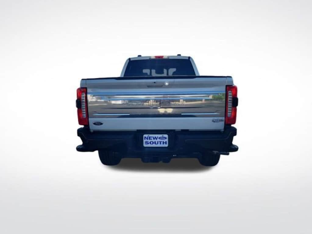New 2025 Ford F-250 King Ranch TRUCK