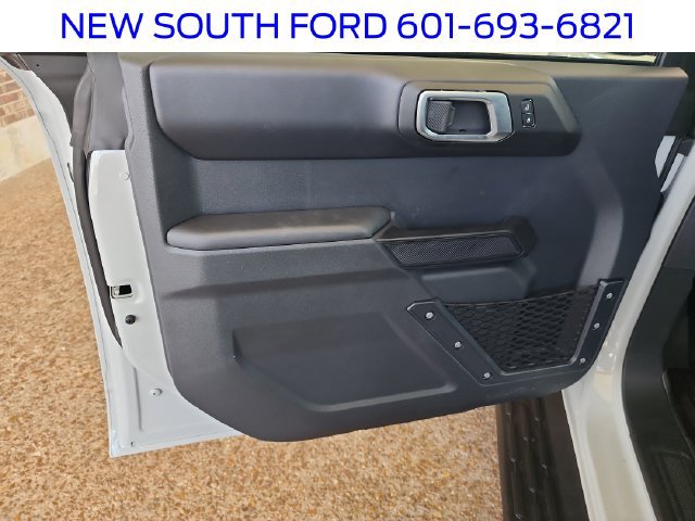 2026 Ford Bronco 4-Door Outer Banks - Photo 10