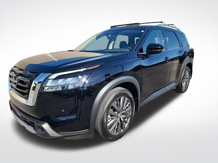 Used 2025 Nissan Pathfinder SL SUV for sale in Meridian, MS