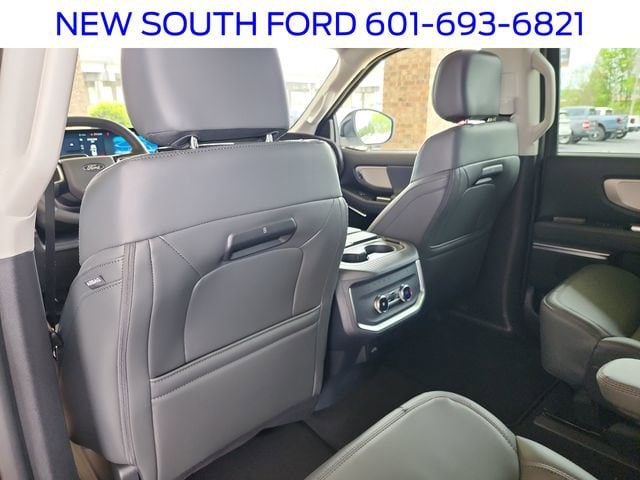 2026 Ford Expedition MAX Active - Photo 21