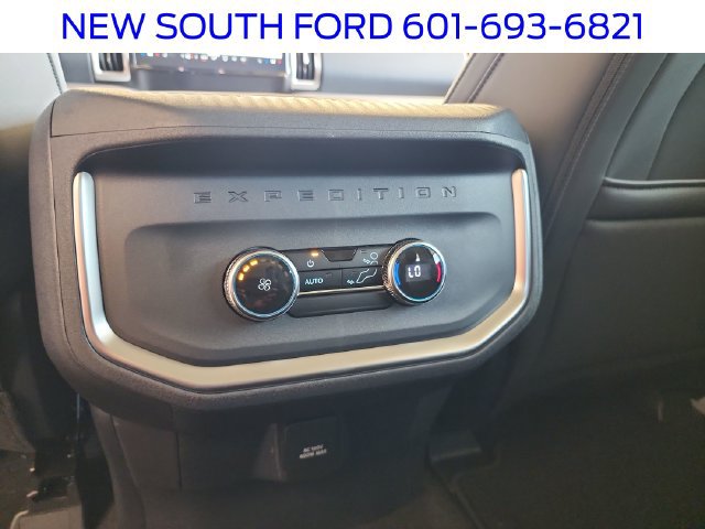 2026 Ford Expedition Active - Photo 22