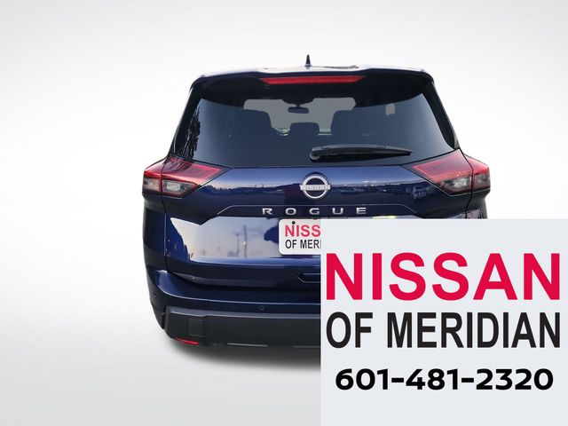 2024 Nissan Rogue SV photo 4