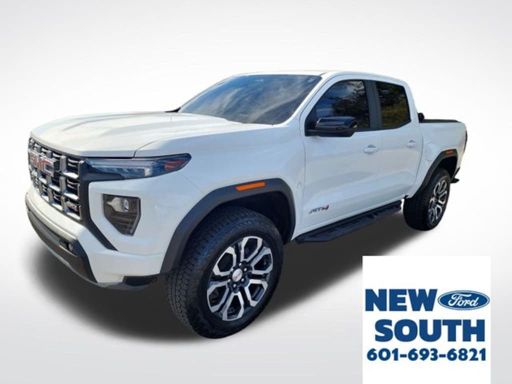 Used 2024 GMC Canyon AT4 Truck