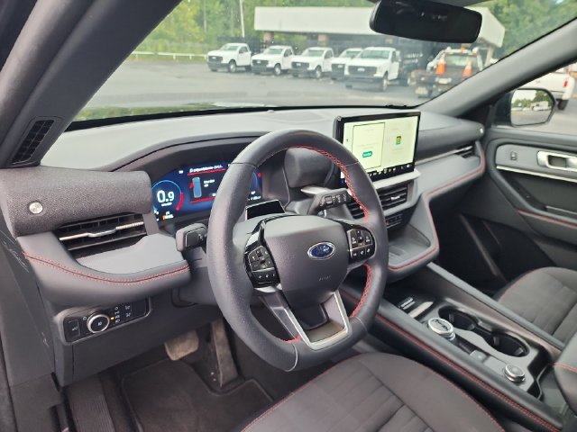 2025 Ford Explorer ST-LINE - Photo 10