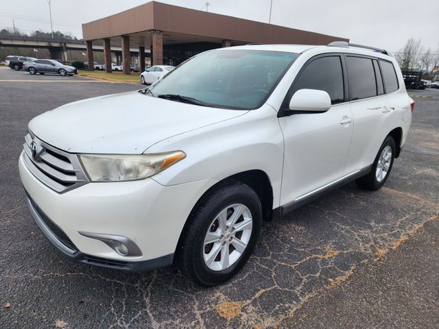 2011 Toyota Highlander Base's photo