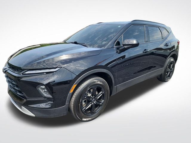 2023 Chevrolet Blazer 2.0T 2LT FWD's photo