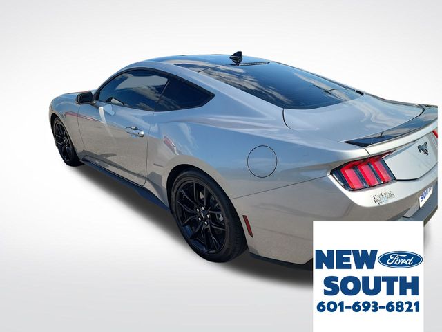 2024 Ford Mustang EcoBoost Premium photo 3