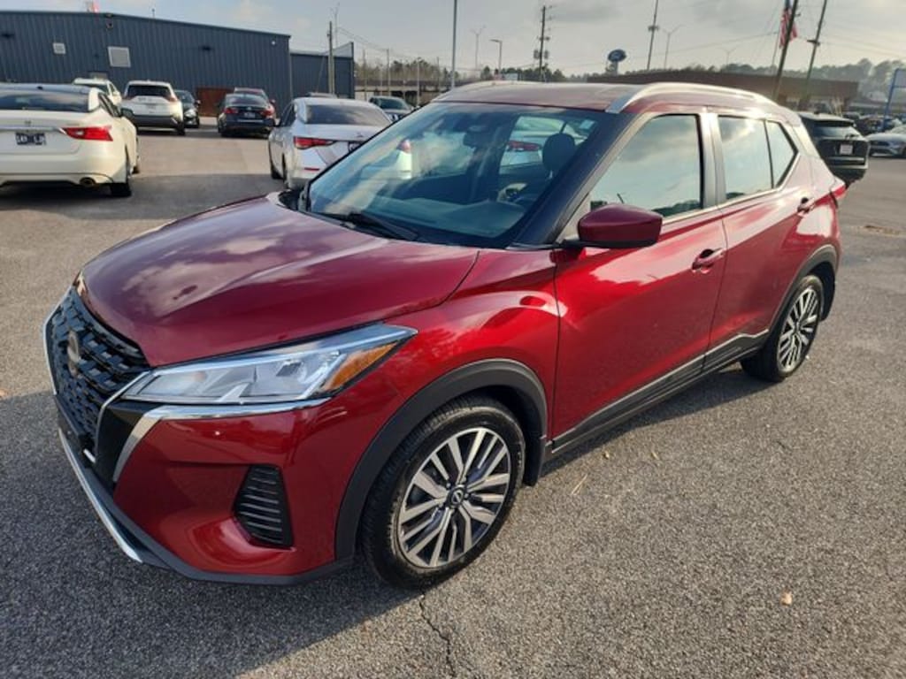 Used 2023 Nissan Kicks SV SUV