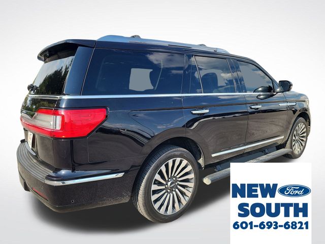 2019 Lincoln Navigator Reserve photo 2
