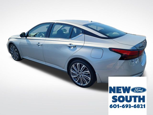 2024 Nissan Altima 2.5 SL photo 3