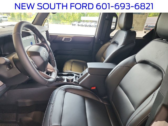 2026 Ford Bronco 4-Door Outer Banks - Photo 13