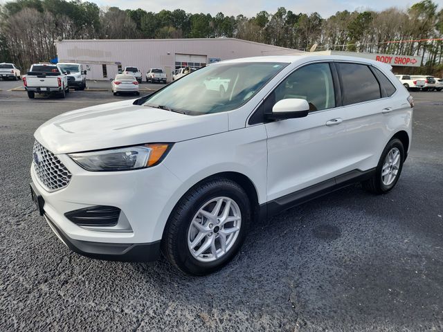 2024 Ford Edge SUV 