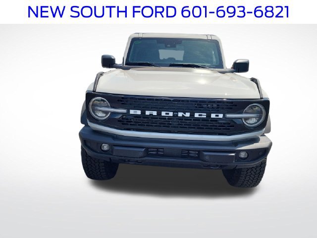 2026 Ford Bronco 4-Door Outer Banks - Photo 9