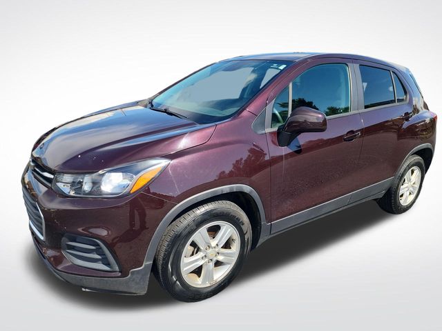 2021 Chevrolet Trax LS's photo