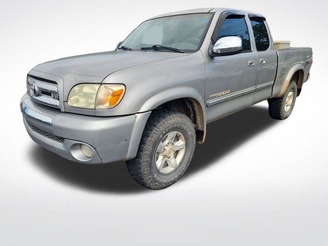 Used 2005 Toyota Tundra SR5 with VIN 5TBBT441X5S465828 for sale in Meridian, MS