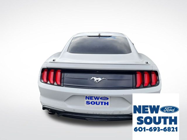 2020 Ford Mustang EcoBoost Premium photo 4