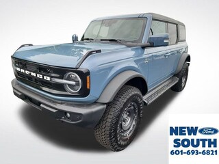 2025 Ford Bronco Outer Banks SUV