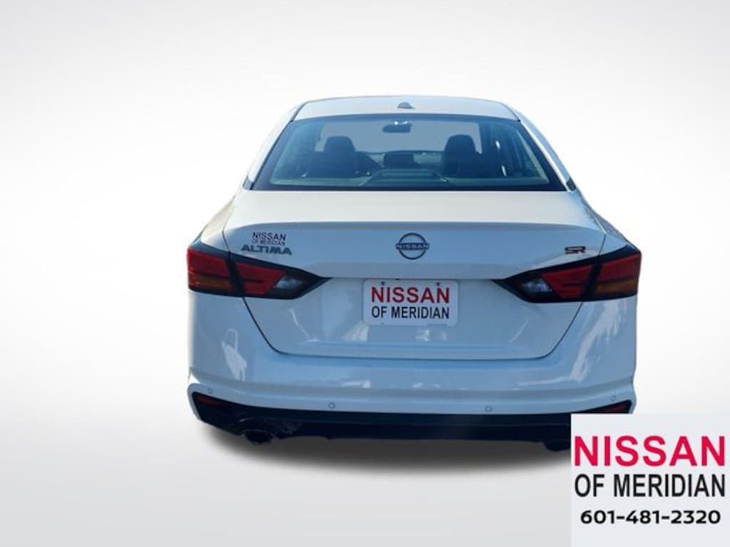 Used 2024 Nissan Altima 2.5 SR Sedan