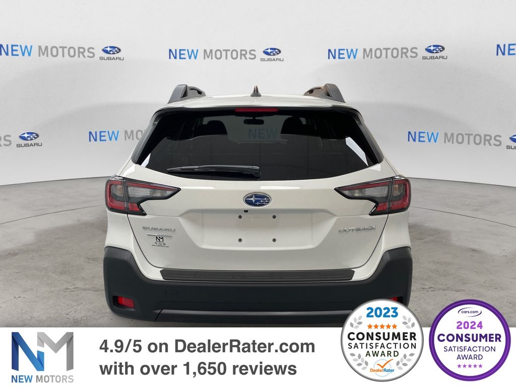 2025 Subaru Outback Premium photo 3